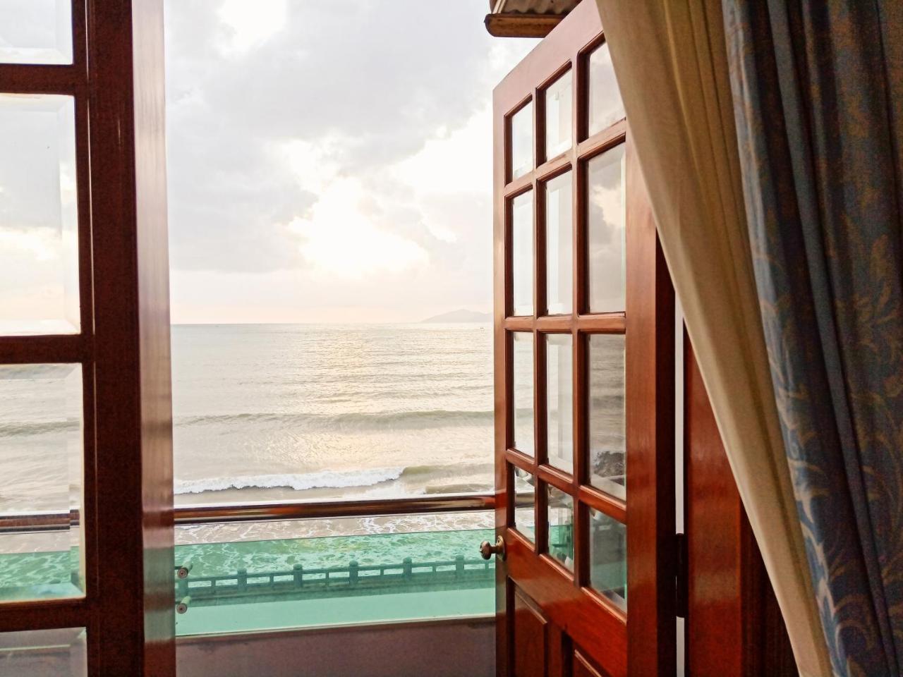 Hotel Khach San Nhu Yen Nha Trang Zewnętrze zdjęcie